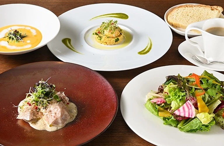 旬の味覚を贅沢に楽しむ特別なランチ体験