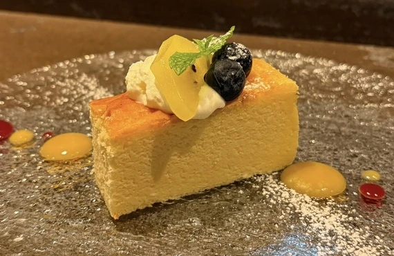 香ばしいバニラと爽やかなレモンが奏でる至福のスイーツ体験