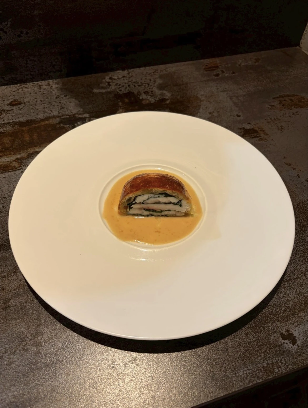 新しい味わいを発見！真鯛とバジルの重ね焼き